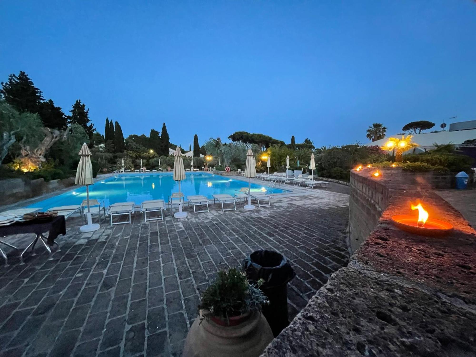 Residence Solemaremma Castiglione della Pescaia Exterior foto